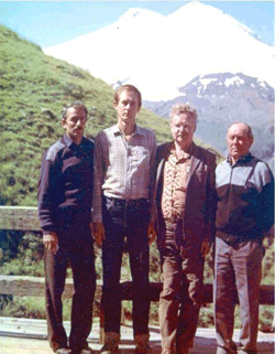 Хасан Гулиев, Виктор Скумин, Аркадий Филатов, Зулькарный Соттаев (слева направо). Victor Skumin. 